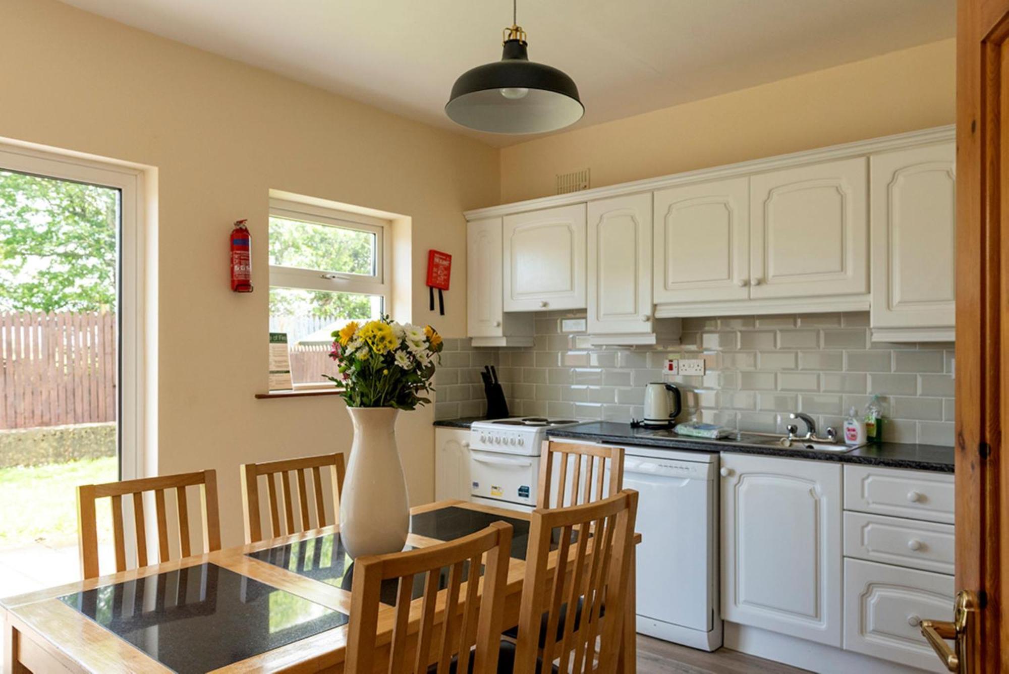 Bunhovil - 2 Bedroom Bungalow Bundoran Dış mekan fotoğraf